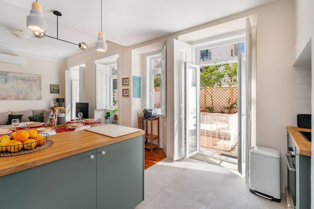 Flat Art - Luxury With Private Pool & Garden Lisbon