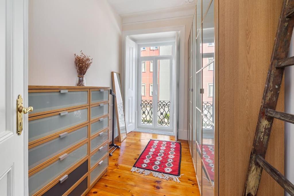 Flat Art - Luxury With Private Pool & Garden Apartment Lisbon